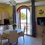 Mikros Апартаменты