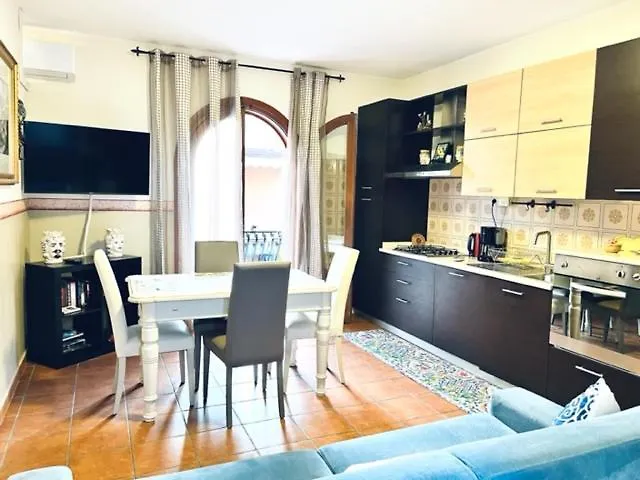 Mikros Apartment