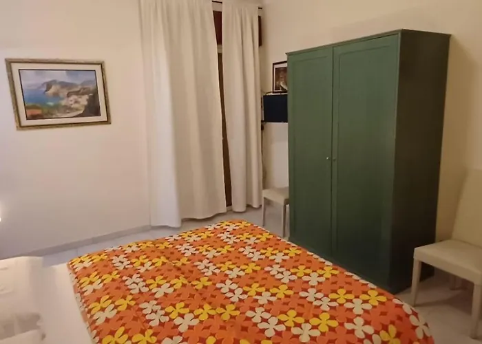 Mikros Giardini Naxos