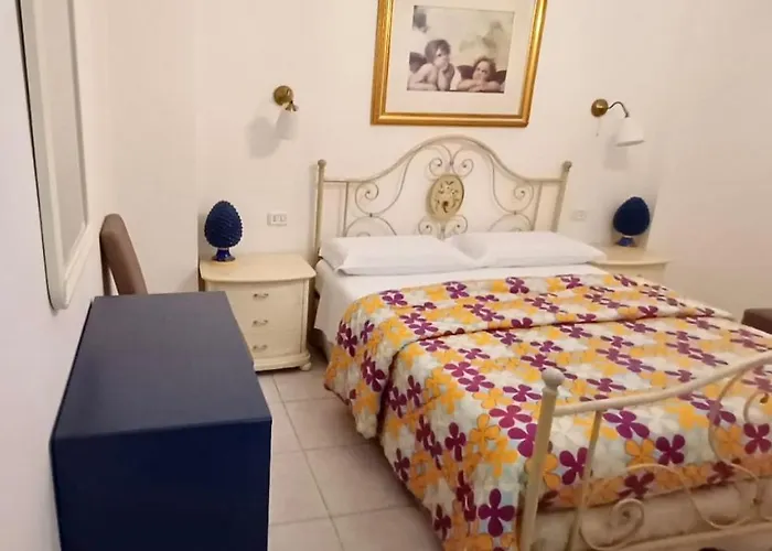 Mikros * Giardini Naxos